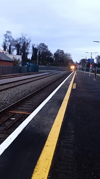 Irish Rail Class 22000 22215 climbs up the incline towards Farranfore and Tralee in Killarney. @Irish rail #killarney #ireland