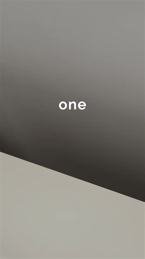 Hyaluronic Acid 2% B5 provides all-day plumping hydration and smooth skin. | The Ordinary