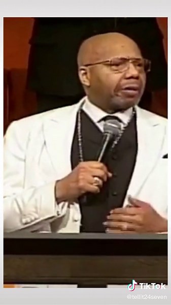 Rev. Dr. Jasper Williams preaching #thegospel #revjasperwilliamsjr #baptistpreacher #whoopingpreachers #Christiantiktok #sermon #sermonclose #preacher