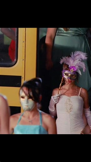 79 reactions · 11 comments | Iconic scene! #princesprotectionprogram #fblifestyle #highlightseveryone #fbpost #friendsfollowersViewers #everyonefollowers #friends | Niña Saul | Facebook