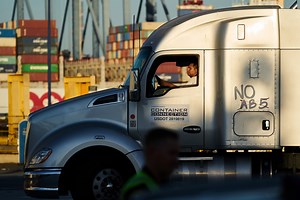 5 Ways to Prevent Truck Driver Skin Damage
