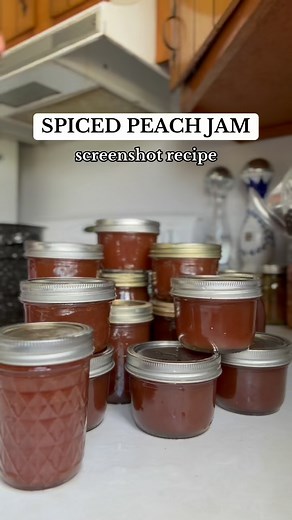 Spiced peach jam. The BEST jam and a perfect Christmas gift!! Get on it! 🍑 #homestead #urbanhomestead #canningandpreserving #selfsufficient #canning | Barefoot.mimosas
