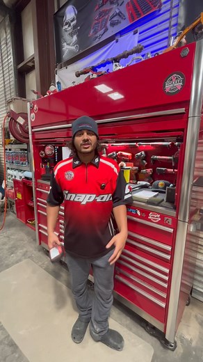 @milwaukeetool Auto Borescope Part 1 @enright_automotive NEW SERIES #tools #mechanic #review #milwaukeetools #borescope #engine #inspection #toolsrus | Tools R Us