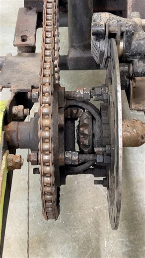 Chain drive defrencel gear using disc brake 12:59 28-10-25 #fblifestyle | Crazy mechanic