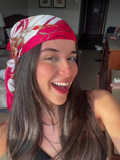 Os vídeos de Pietra Amaral ❤️‍🔥 (@pietraamaral) com Tubarões - Kadu Martins