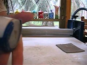 How to make an Extruder Gun for clay.