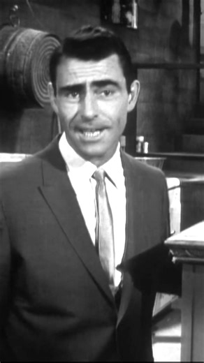 S02e20 Static — The Twilight Zone — Mar, 10 1961 sHORT 598