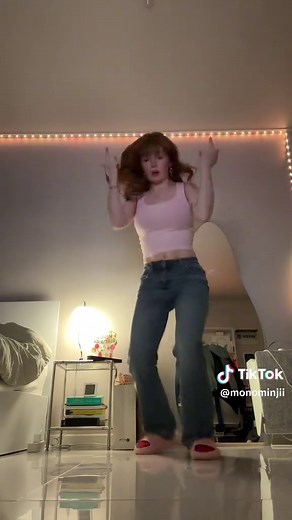 Shrek Dance Compilation: Iconic Scenes and Edits