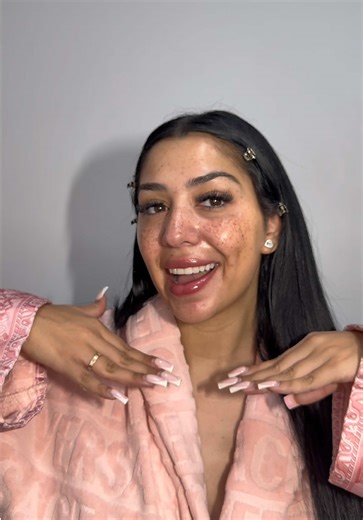 This oil is life changing 10/10 especially for sensitive skin 💕 #skin #freckles #girlmaintanance #latina #shave @Fur You Body Care