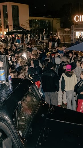 Snowsports Exeter | SSX on Instagram: "🧊MAIN RELEASE TODAY 6PM🧊 Saturday 31st January. Forum Hill. 70 tonnes of snow. One day only. Expect freestyle comps, inter-uni rail jam, sledging, food & drinks - and when it gets dark, we head inside for the Great Hall Afterparty 🔥 We’ve got a HUGE Afterparty lineup, featuring Goddard., Oh My Rosh, Faultline, Ollie Fredrickson and Zenik. Plus DJs all day on Forum Hill, with Red Bull and Jubel 🕺 🎟️ Ticket releases Main Release – 6PM TODAY Final Release