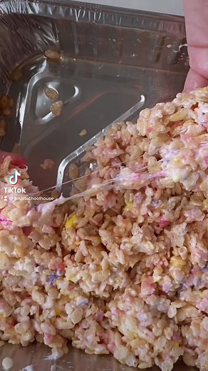 3.3M views · 1.7K reactions | Bake at 375 for 8 mins! | Smart School House | Facebook