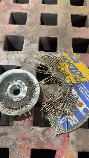 Maurer Steel and Fab on Instagram: "I’ve never seen this many come apart in such a short amount of time. BE CAREFUL. Again, the guys that were using them were seasoned. @nortonabrasivesna EXPLAIN THIS!!"