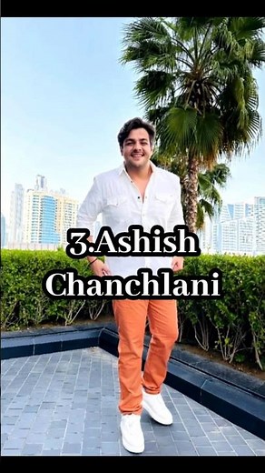 10 Popular Indian Youtubers!