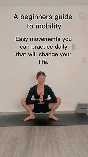 I wish more people knew about how crucial mobility practice is! #yoga #yogapractice #mobility #mobilitytraining #mobilitychallenge #mobilityexercise #yogatips #yogahacks