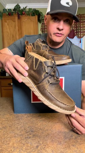 Tony Lama Estancia Men's Chukka Boots for Every Occasion