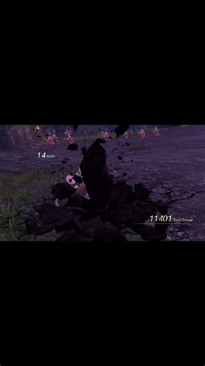 Rafael flexing his muscles 💪💪 (Fire Emblem Three Hopes)