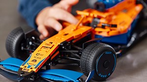 Modifying LEGO Technic 42141 McLaren Formula 1 Race Car to be remote-controlled