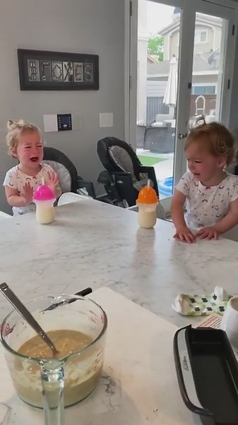 #birthcontrol #freebirthcontrol On this day…two years ago, I was just trying to make pancakes for breakfast and my ~18 month olds were just not having it. Nothing would make them happy and they were just having big feelings. I tried everything to calm them down and reign them in, but after several unsuccessful attempts, I grabbed my phone…because it was a moment to remember. I remember sending it to my younger sister and she said “thanks for the free birth control” 💊 All kids have BIG feelings 