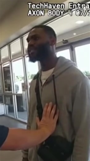 Man Almost Arrested at Store — Then They Found Out Who He Really Was • • • YouTube: @livewhenithappened • • • Join the Community To See The Best Moments, Highlights, & Must-See Clips🔥 • • • #CaughtInAction #UnexpectedTwist #AuthorityDrama #MustWatchStory #ViralMoment