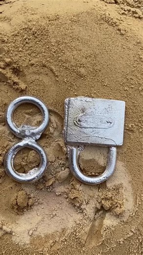 Unbelievable Molten Metal Casting – Lock & Number 8 Made Perfectly!