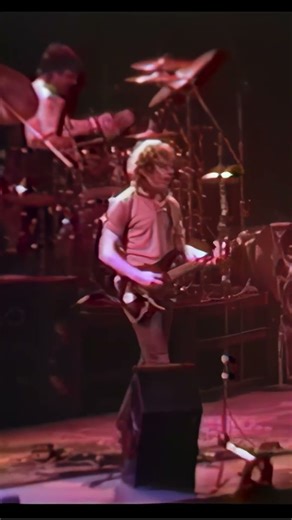 Grateful Dead Bobby doing his best Beatles day tripper #shorts #gratefuldead #thebeatles