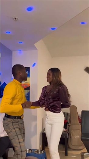 DANCING BACHATA TIEMPO WITH MY QUEEN 💃🕺🎶 #bachata #bachatadance #dancing #love #haiti #foryou #fyp