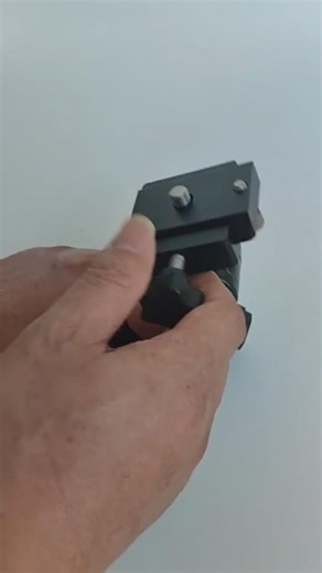 Präzisions-Keilmontierung mit Breitengradverstellung, Teleskop-Breitengradverstellung, 0 bis 90 Grad Höhenverstellbereich, für astronomische Beobachtungs- und Astrofotografie-Ausrüstung(Black)