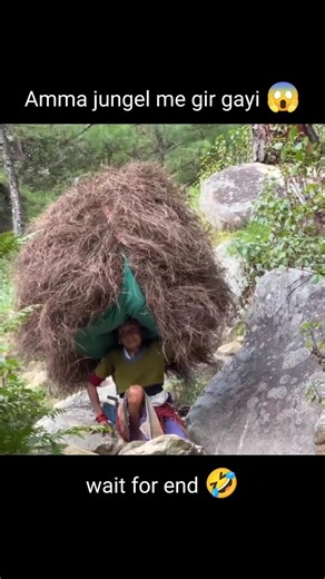 Amma jungel me gir gayi 😱🤣//Sourav Joshi vlog// #trending #shorts #viral