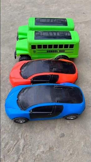 Remote control 2?car and 2 school bus racing