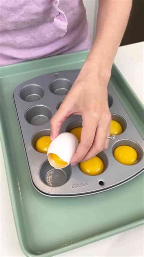 New way to cook eggs