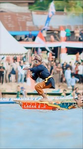 1.7M views · 33K reactions | Wow!! Crazy of aura farming pacu jalur Indonesia  #reels #aurafarming #pacujalur | Gold Hunter | Facebook