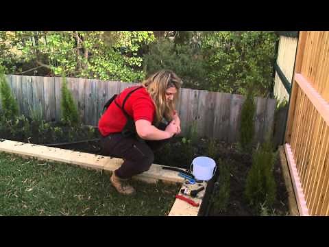 Make Connecting Irrigation Pipes Easier - DIY At Bunnings