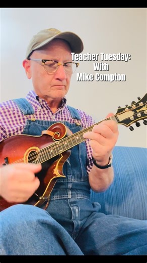 What can be said about @mistertaterbug that hasn’t been said? Mike Compton has worked with Bluegrass legends like Bill Monroe (the father himself)- and played with John Hartford, the Nashville Bluegrass Band, Elvis Costello, and Sting, among many, many others. Still, Compton is not only a master preformer, but a master teacher. If you want to learn from the best, come to Monroe Mandolin Camp. After all, Mike has a grammy for a reason. moneoemandolincamp.com #bluegrass #bluegrassmusic #mandocamp 