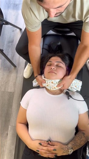 I do Full Body Adjustments on all of my patients #fullbodyadjustment #chiropractor #couplegoals #couple #couples #fyp | Occhiropractorfan