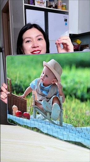 Large wall-mounted wooden picture frames with crystal mirror finish, sizes 40x60, 50x75, and 60x9...