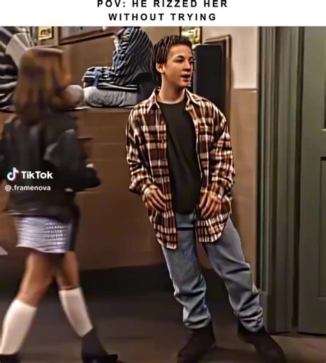 olarenwaju123adefowora Lanre (@olarenwaju123adef1)’s videos with som original - FG MUSIC