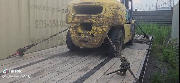 Forklift Load Securing Tips for Truck Drivers