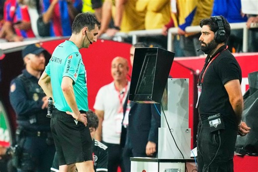Estos son todos los árbitros que pitarán en el Mundial de Clubes: por qué no hay ningún español