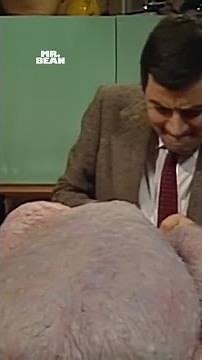 Mr Bean vs. A Turkey | Mr. Bean | BritBox