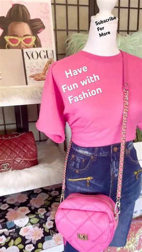 HAVE FUN WITH FASHION AND HANDBAGS DESIGNER BAGS CHANEL KIPLING STEVE MADDEN & more #mannequin model