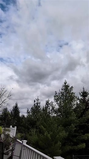 My daughter is in the hospital. I'm a ball of nerves. #motivation #scared