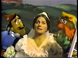 Classic Sesame Street - Luis Reads "The Sad Princess" (w. Judy Colliins)