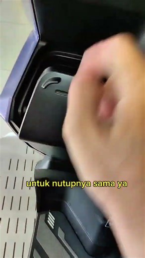 VARIO 125 STREET PURPLE / UNGU . ADA CONSOLE BOX DAN CHARGER NYA #automobile #smartphone #pcx