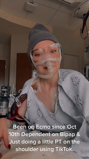Long long days and nights. Been on Ecmo since Oct 10. Using TikTok to do some Physical Therapy 💜🫁🙏🏼🙏🏼 #Ecmo #Hospital #shaniasfight #CFWarrior #CysticFibrosis #doublelungtransplant