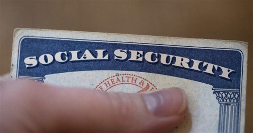 Legislation would end cuts to certain retirees' social security