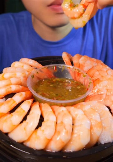 กุ้งทอดกรอบอร่อยที่ทุกคนต้องลอง