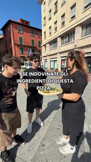 Se indovinate tutti gli ingredienti di questa pizza ve ne regaliamo un pezzo 🍕 Passa a trovarci in 📍Piazza Garibaldi 6, Pisa La pizzeria nel cuore della movida cittadina di Pisa 🍕Pizza | 🍸 Cocktails | 💃🏼Fun 🦉TRIPADVISOR BEST TRAVEL CHOICE 2024 #pizzateca #Pizza #pizzatime #perte #foodporn #pizzalovers #pisa