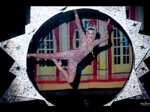 Scarlett James at the Montreal burlesque Festival 2025