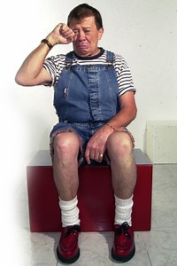 Agradece Xavier López 57 años de Chabelo