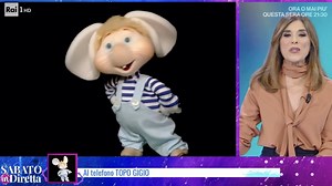 Come potevo non accettare l'invito della mia amica Emma D'Aquino ? 🥰 Grazie agli amici di Sabato in diretta! Mi tremano ancora i baffi dall'emozione! 🐭 #topogigio #sabatoindiretta #rai1 Rai1 | Topo Gigio